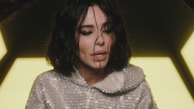 Cheryl_-_Love_Made_Me_Do_It_mp40207.jpg