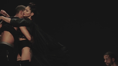 Cheryl_-_Love_Made_Me_Do_It_mp40319.jpg