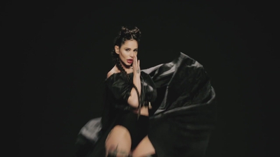Cheryl_-_Love_Made_Me_Do_It_mp40398.jpg