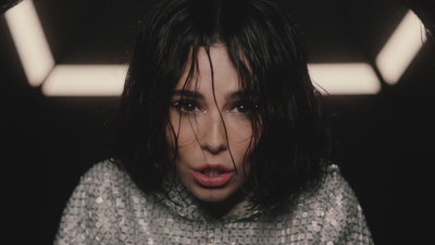 Cheryl_-_Love_Made_Me_Do_It_mp40521.jpg