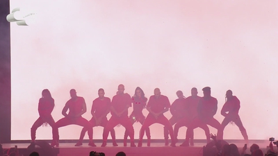 Cheryl_-_27Call_My_Name27_28Live_at_Capital27s_Jingle_Bell_Ball29_mp40183.jpg