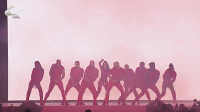 Cheryl_-_27Call_My_Name27_28Live_at_Capital27s_Jingle_Bell_Ball29_mp40188.jpg