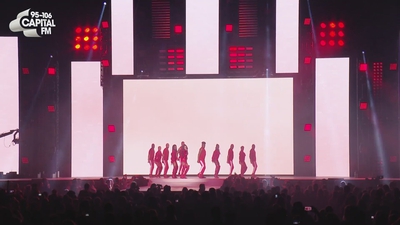 Cheryl_-_27Call_My_Name27_28Live_at_Capital27s_Jingle_Bell_Ball29_mp40317.jpg