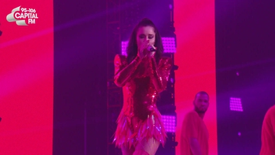 Cheryl_-_27Crazy_Stupid_Love27_28Live_at_Capital27s_Jingle_Bell_Ball29_mp40040.jpg