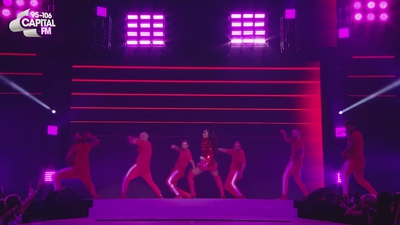 Cheryl_-_27Crazy_Stupid_Love27_28Live_at_Capital27s_Jingle_Bell_Ball29_mp40138.jpg