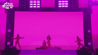Cheryl_-_27Crazy_Stupid_Love27_28Live_at_Capital27s_Jingle_Bell_Ball29_mp40168.jpg
