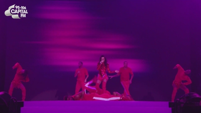 Cheryl_-_27Crazy_Stupid_Love27_28Live_at_Capital27s_Jingle_Bell_Ball29_mp40174.jpg