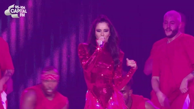 Cheryl_-_27Crazy_Stupid_Love27_28Live_at_Capital27s_Jingle_Bell_Ball29_mp40182.jpg