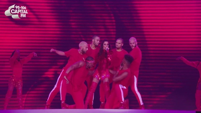 Cheryl_-_27Crazy_Stupid_Love27_28Live_at_Capital27s_Jingle_Bell_Ball29_mp40195.jpg
