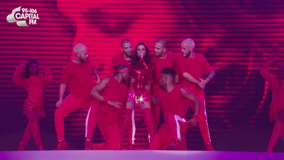 Cheryl_-_27Crazy_Stupid_Love27_28Live_at_Capital27s_Jingle_Bell_Ball29_mp40198.jpg