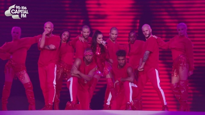 Cheryl_-_27Crazy_Stupid_Love27_28Live_at_Capital27s_Jingle_Bell_Ball29_mp40209.jpg