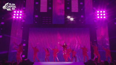 Cheryl_-_27Crazy_Stupid_Love27_28Live_at_Capital27s_Jingle_Bell_Ball29_mp40239.jpg
