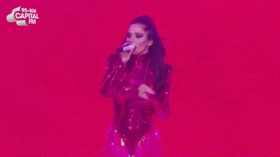 Cheryl_-_27Crazy_Stupid_Love27_28Live_at_Capital27s_Jingle_Bell_Ball29_mp40288.jpg