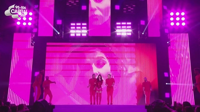 Cheryl_-_27Crazy_Stupid_Love27_28Live_at_Capital27s_Jingle_Bell_Ball29_mp40402.jpg