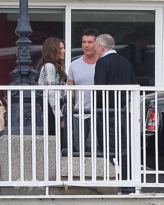 Cheryl_filming_on_the_thames_260709_9.jpg