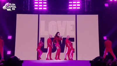 Cheryl_-__Love_Made_Me_Do_It__28Live_at_Capital_s_Jingle_Bell_Ball_201829_mp400000119.jpg