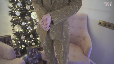 SheerLuxe_Meet_Cheryl___She_Reveals_Her_New______SheerLuxe_Behind-The-Scenes_S6_Episode_10_mp40199.jpg