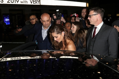 Arriving_at_Eventim_Apollo_in_London2C_UK_07_03_19_281829.jpg