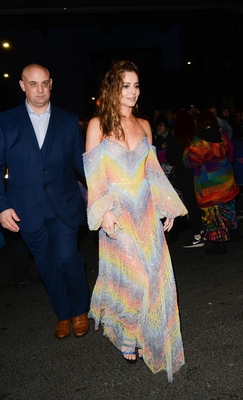 Arriving_at_Eventim_Apollo_in_London2C_UK_07_03_19_283429.jpg