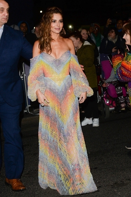 Arriving_at_Eventim_Apollo_in_London2C_UK_07_03_19_283629.jpg