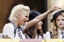 Имя файла=Sarah_Harding_on_the_set_of_St_Trinians_2_270709_111.jpg
Размер файла=202КБ
Размеры=1499x1000
Дата=Март 09, 2012 Sarah_Harding_on_the_set_of_St_Trinians_2_270709_111.jpg