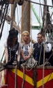 Sarah_Harding_on_the_set_of_St_Trinians_2_270709_17.jpg
