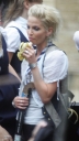 Sarah_Harding_on_the_set_of_St_Trinians_2_270709_24.jpg