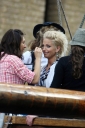 Sarah_Harding_on_the_set_of_St_Trinians_2_270709_33.jpg