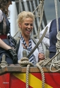 Sarah_Harding_on_the_set_of_St_Trinians_2_270709_4.jpg
