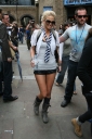 Sarah_Harding_on_the_set_of_St_Trinians_2_270709_58.jpg