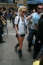 Sarah_Harding_on_the_set_of_St_Trinians_2_270709_59.jpg
