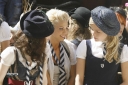 Имя файла=Sarah_Harding_on_the_set_of_St_Trinians_2_270709_97.jpg
Размер файла=239КБ
Размеры=1499x1000
Дата=Март 09, 2012 Sarah_Harding_on_the_set_of_St_Trinians_2_270709_97.jpg