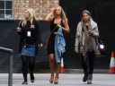 Kimberley_Walsh_outside_the_Hammersmith_Apollo_in_London_290709_7.jpg