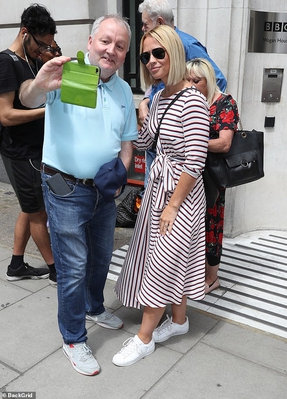bbc_radio_2_05_07_19_28729.jpg