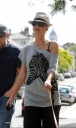 Имя файла=Sarah_Harding_and_Tom_Crane_seen_taking_their_dog_for_a_walk_310709_63.jpg
Размер файла=332КБ
Размеры=1499x2517
Дата=Март 09, 2012 Sarah_Harding_and_Tom_Crane_seen_taking_their_dog_for_a_walk_310709_63.jpg