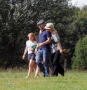 Имя файла=Sarah_Harding_and_Tom_Crane_seen_taking_their_dog_for_a_walk_310709_68.jpg
Размер файла=340КБ
Размеры=1499x1538
Дата=Март 09, 2012 Sarah_Harding_and_Tom_Crane_seen_taking_their_dog_for_a_walk_310709_68.jpg