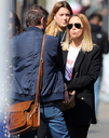 Kimberley_Walsh_chatting_to_a_mystery_man_in_London_29_03_19_28329.jpg
