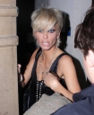 Sarah_Harding_leaving_Mahiki_300709_10.jpg