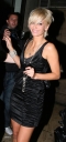 Sarah_Harding_leaving_Mahiki_300709_36.jpg