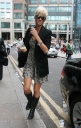 Sarah_Harding_seen_arriving_at_Skin_Health_Spa_300709_2.jpg