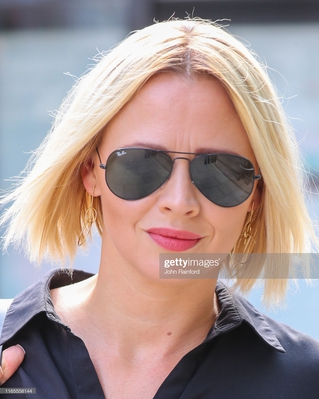 Kimberley_Walsh_arrives_at_Build_Series_London_to_discuss_new_West_End_show__Big__01_08_19_28529.jpg