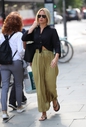 Kimberley_Walsh_arrives_at_Build_Series_London_to_discuss_new_West_End_show__Big__01_08_19_281629.jpg