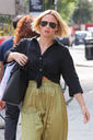 Kimberley_Walsh_arrives_at_Build_Series_London_to_discuss_new_West_End_show__Big__01_08_19_285329.jpg