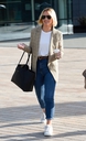 Имя файла=Kimberley_Walsh_at_BBC_Breakfast_at_Media_City_in_Manchester_23_08_19_281929.jpg
Размер файла=3288КБ
Размеры=2141x3500
Дата=Сент 07, 2019 Kimberley_Walsh_at_BBC_Breakfast_at_Media_City_in_Manchester_23_08_19_281929.jpg