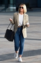 Имя файла=Kimberley_Walsh_at_BBC_Breakfast_at_Media_City_in_Manchester_23_08_19_282429.jpg
Размер файла=2897КБ
Размеры=2289x3500
Дата=Сент 07, 2019 Kimberley_Walsh_at_BBC_Breakfast_at_Media_City_in_Manchester_23_08_19_282429.jpg