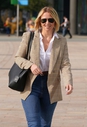 Имя файла=Kimberley_Walsh_at_BBC_Breakfast_at_Media_City_in_Manchester_23_08_19_283629.jpg
Размер файла=2669КБ
Размеры=2200x3213
Дата=Сент 07, 2019 Kimberley_Walsh_at_BBC_Breakfast_at_Media_City_in_Manchester_23_08_19_283629.jpg