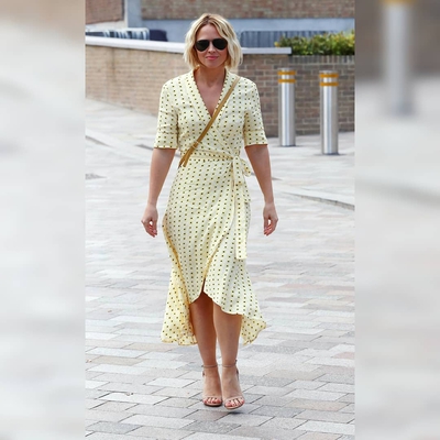 Kimberley_Walsh_shows_stunning_figure_in_printed_dress_while_she_exits_Sunday_Brunch_TV_studios_in_London_01_09_19_28129.jpg