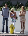 Nadine_out_with_her_parents_in_LA_030809_6.jpg