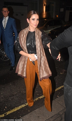 Arriving___leaving_the_Bagatelle_restaurant_in_London2C_UK_22_11_19_281229.jpg
