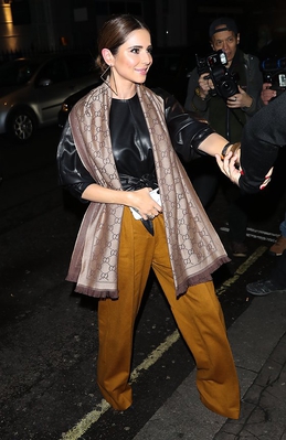 Arriving___leaving_the_Bagatelle_restaurant_in_London2C_UK_22_11_19_281529.jpg